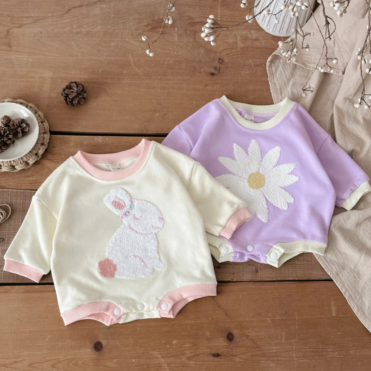 新生児向け、かわいらしい動物柄と花柄のアップリケが施された長 - Newborn Baby Girl Romper Floral のレビューと価格